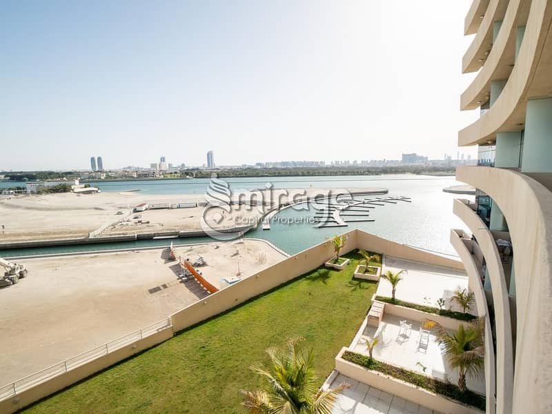 Hot Deal ✔ Luxuries Living  ✔ Pool & Marina View