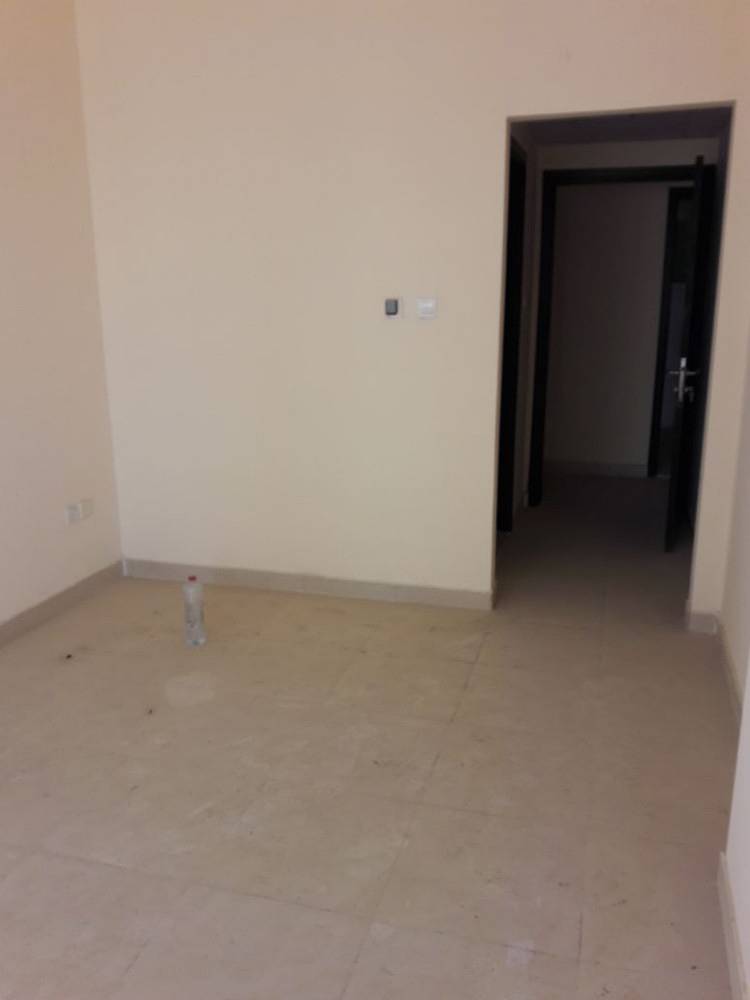 شقة في برج إم أر،مدينة الإمارات‬ 1 غرفة 150000 درهم - 3576631