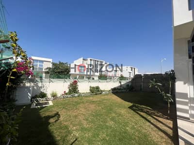 Corner Villa |Large Plot | 3 Bedroom + maid |