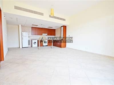 Studio for Rent in Motor City, Dubai - Peaceful Living | Huge Layout | Ready To Move In
