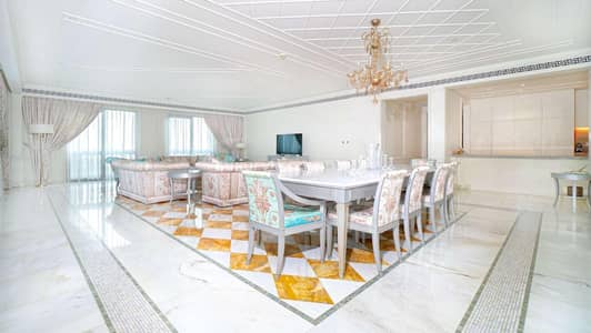 Vacant I Furnished I Stunning View