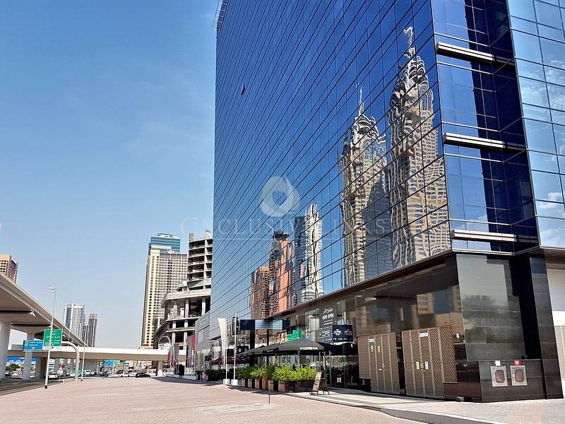 Large Partitioned Office For Rent on SZR