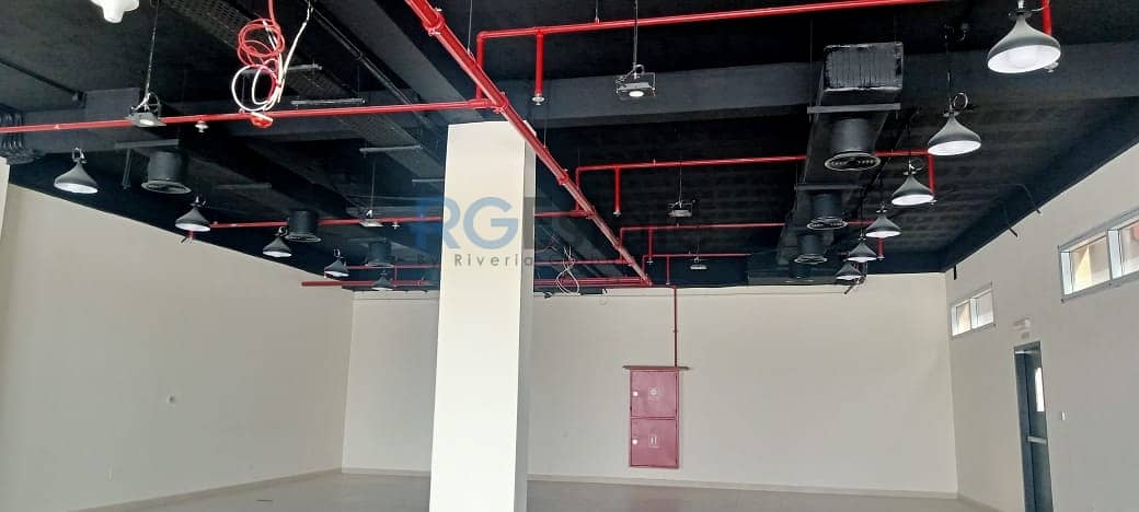 2,200 sqft Fitted Showroom Available for Rent in Ras Al Khor