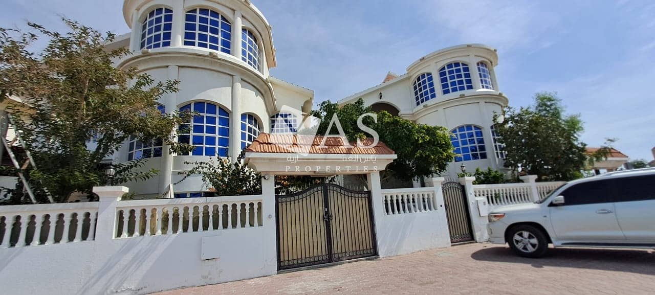Massive Independent Villa | 3 Bed + Majlis