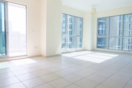 Bright & Airy | Vacant on Transfer | Partial Views