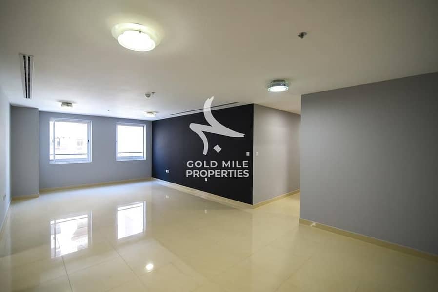 CHILLER FREE HIGH QUALITY 3 BEDROOM HALL WITH MAIDS ROOM  AVAILABLE BEHIND MALL OF EMIRATES JUST  94,999