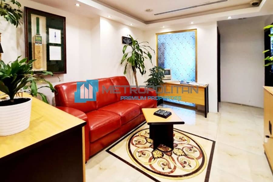 طابق سكني في جميرا بيزنس سنتر 5،مجمع W،أبراج بحيرات الجميرا 14332500 درهم - 6904030