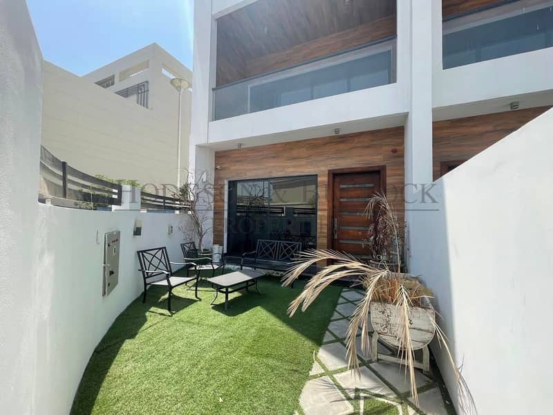 VACANT Oct 2023 | Single row | BUA 4200 sqft VACANT Oct 2023 | Single row | BUA 4200 sqft