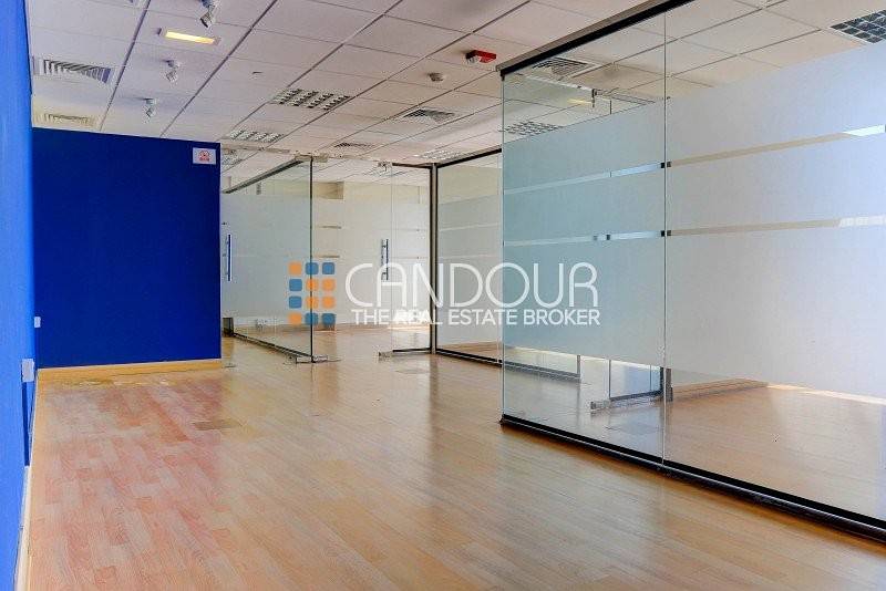 Fitted Office |On Middle Floor|Lake View