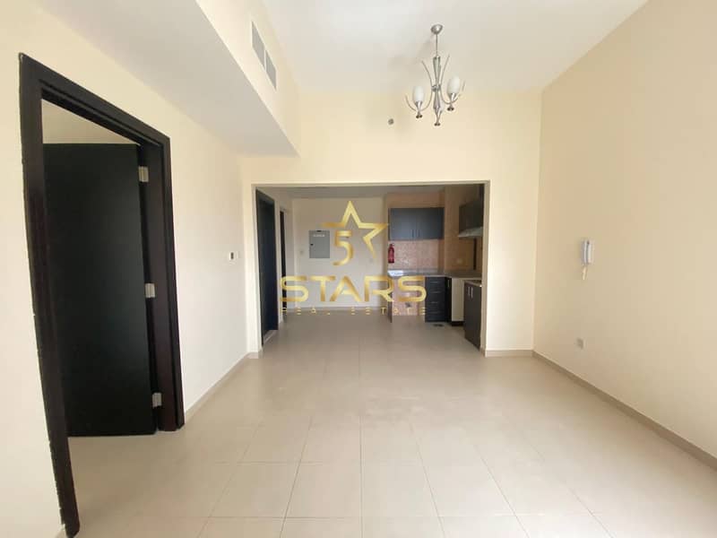 شقة في بوابات السيليكون 4،سيليكون جيت،واحة دبي للسيليكون (DSO) 1 غرفة 352000 درهم - 6882393