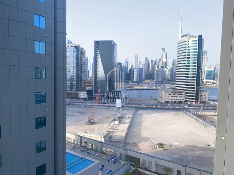 SPACIOUS | VACANT | BURJ AND CANAL VIEW