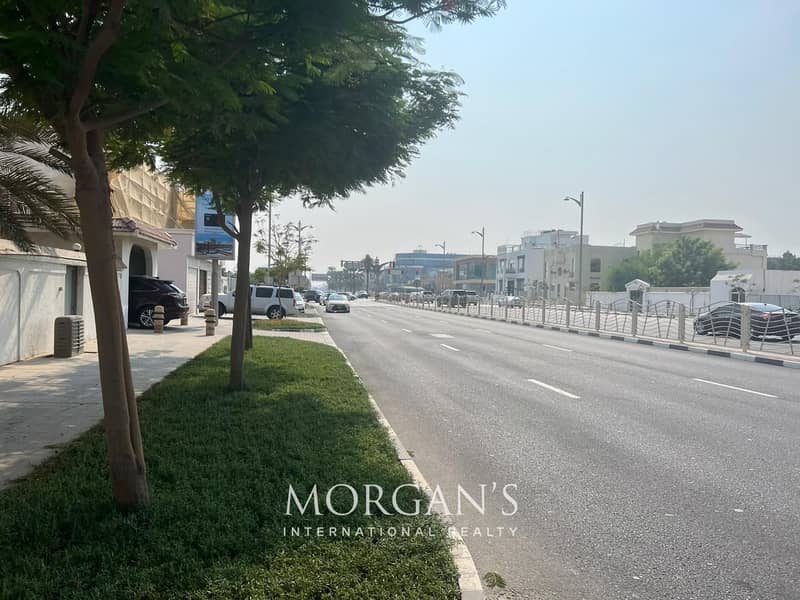 Exclusive: Villa/Land for rent on Jumeirah Road