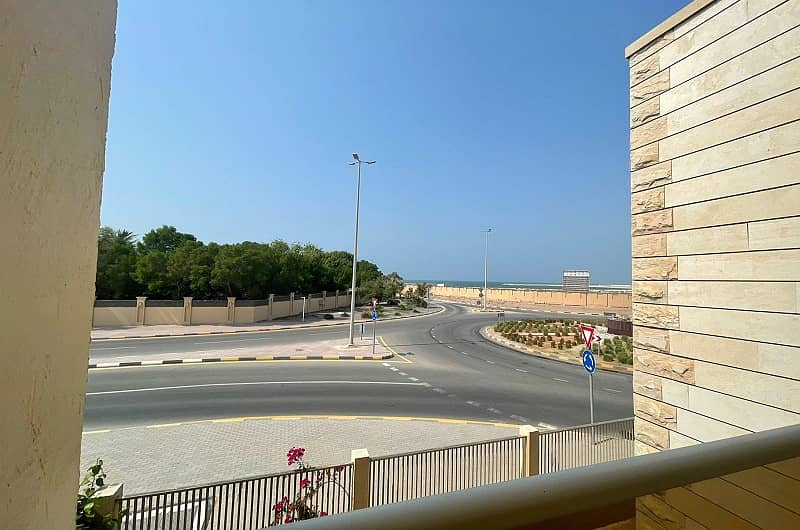 Family Apartment near Public Beach Al Mairid