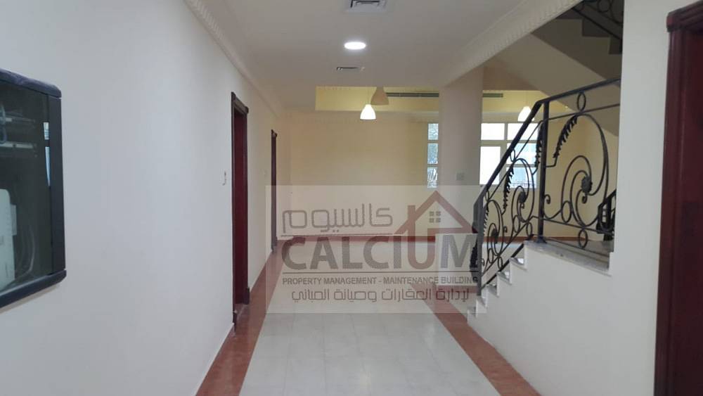 amazing 8 master bedroom for rent - Abu-Dhabi - Officers Club