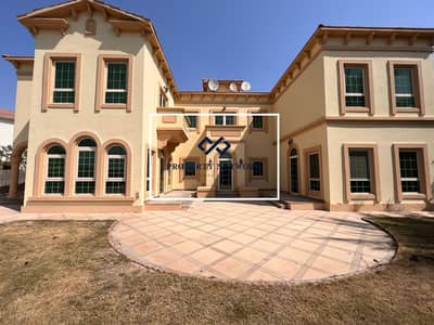 5 Bedroom Villa for Rent in Jumeirah Islands, Dubai - 5BR+MAIDS| VACANT | LAKE VIEW | PRIVATE POOL