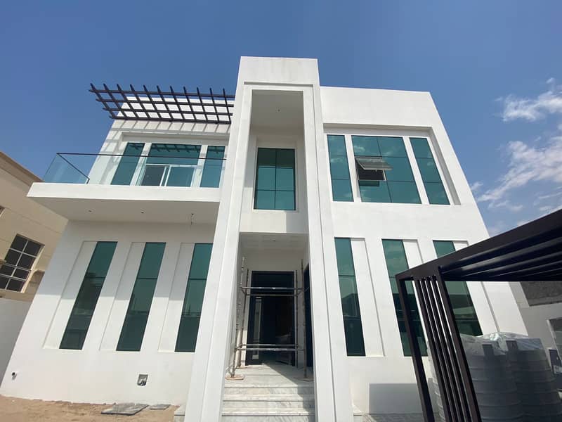Villa for sale in Ajman, Al Hamidiya area  Ajman Citizens Own  Personal Finishing  Consists of two f