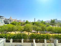 Brand New | 4 Beds | Backing Park | Close To Mall
