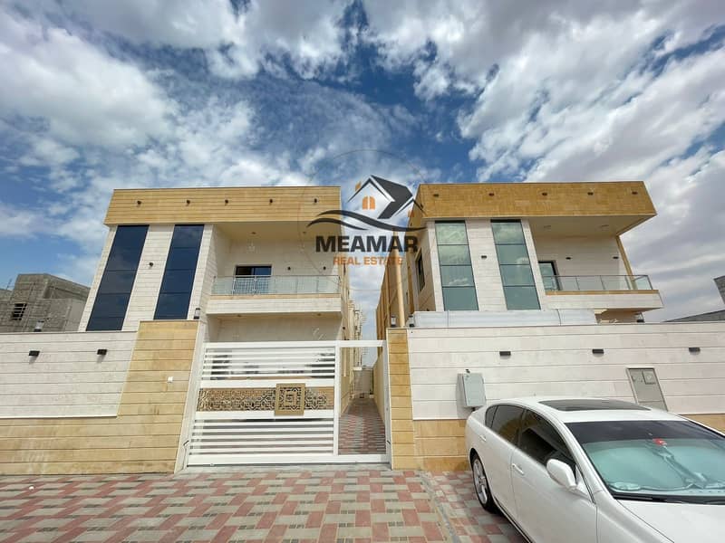 At a snapshot price and without down payment, a villa near the mosque, one of the most luxurious villas in Ajman, with a palace design and super delux