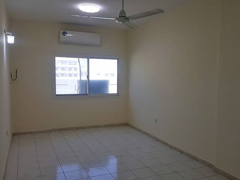 شقة في القصيص السكنية،القصيص 1 غرفة 45000 درهم - 3209706