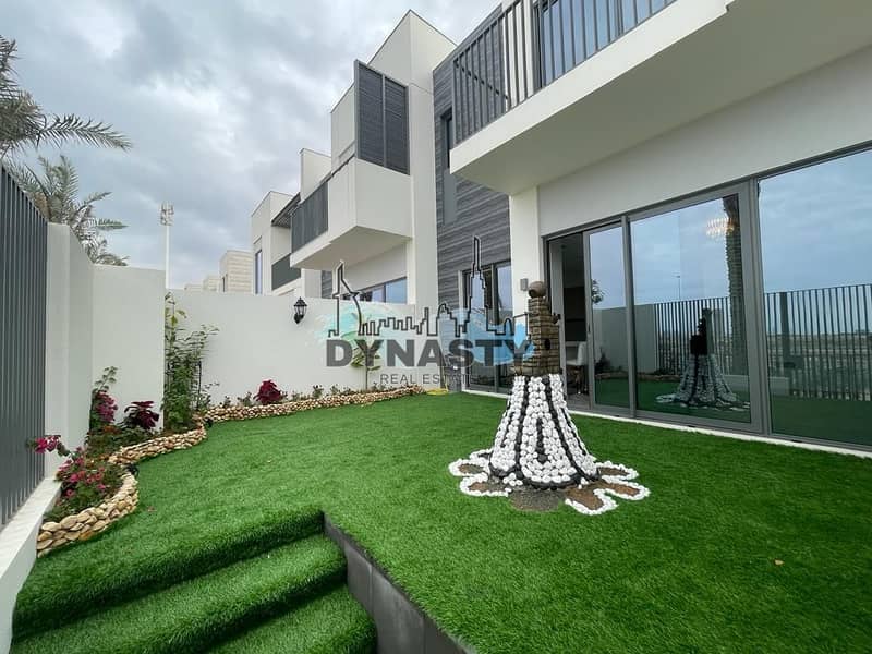Landscaped | Unobstructed Burj View | Near Pool & Park