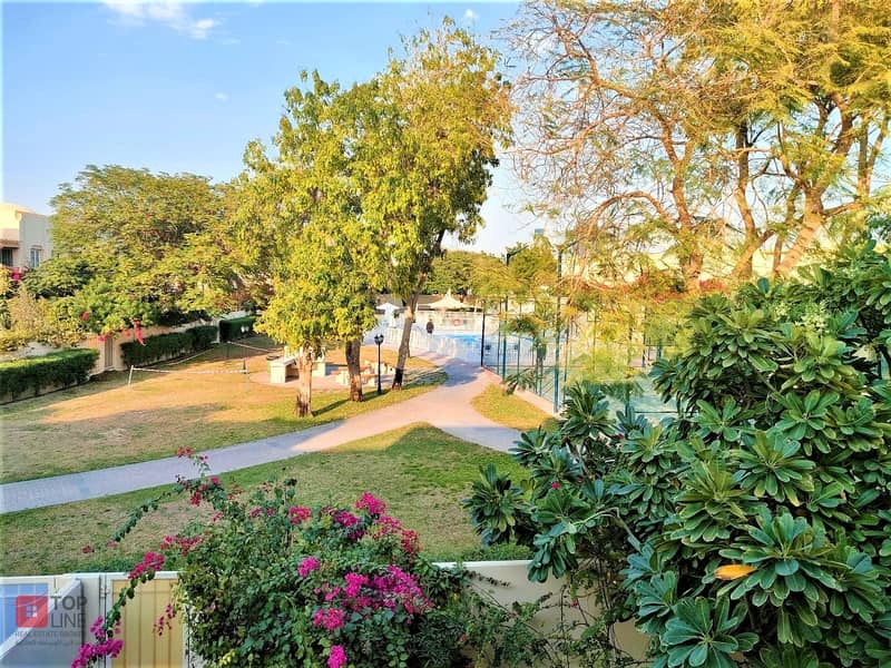 Springs 4E Type I Vacant I On The Pool & Park Springs 4E Type I Vacant I On The Pool & Park