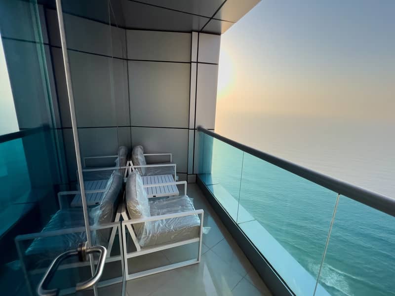 Ocean View / 37 Floor Corniche Ajman/ 2 Balcony Full Sea View /Luxury 2BHK Appartement Beachfront