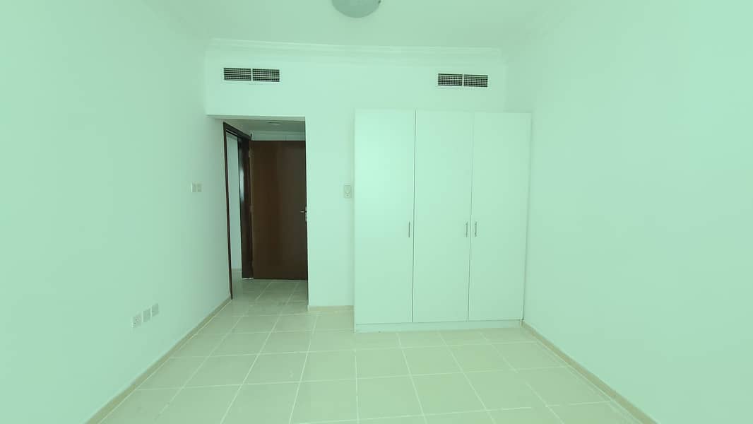 شقة في شارع التعاون،التعاون 2 غرف 31900 درهم - 6815421
