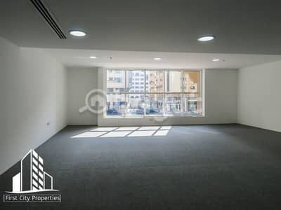 Office for Rent in Electra Street, Abu Dhabi - SPACIOUS EXECUTIVE OFFICE | DIRECT HOME FROM THE OWNER | NO COMMISSION