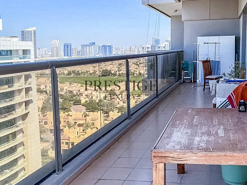 L-shaped Terrace / Golf Course View / VOT L-shaped Terrace / Golf Course View / VOT