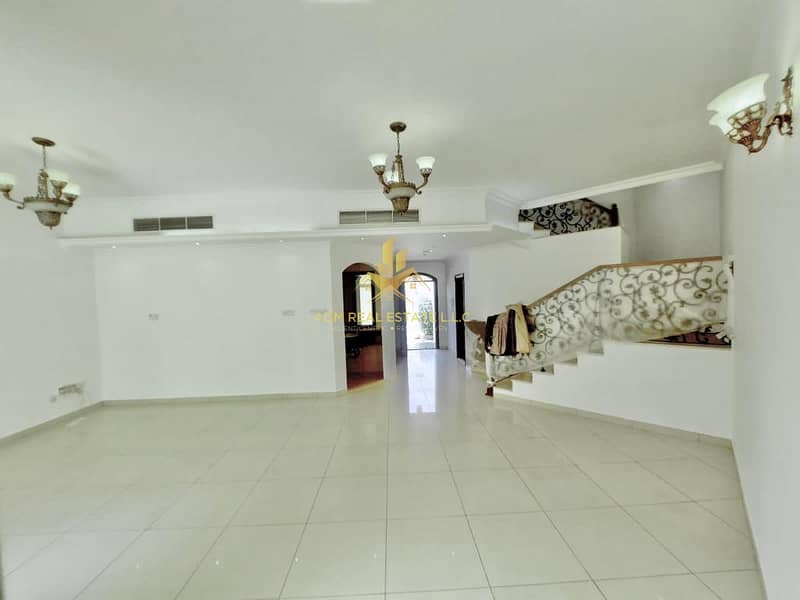 *EXCLUSIVE**GREAT DEAL** 3BR VILLA-PVT ENTRANCE-MAID-TV LOUNGE-SMALL GARDEN-AWAY FROM FLIGHT PATH