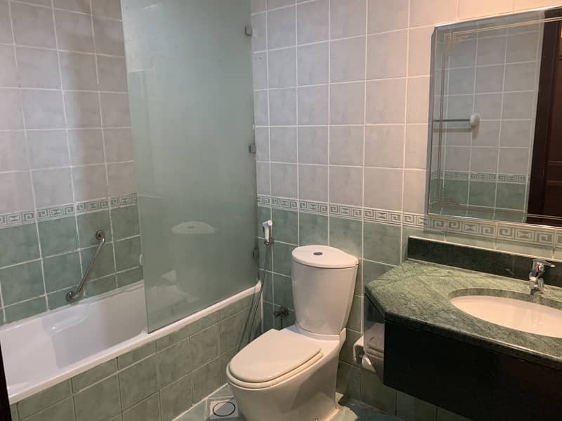7 BATHROOM