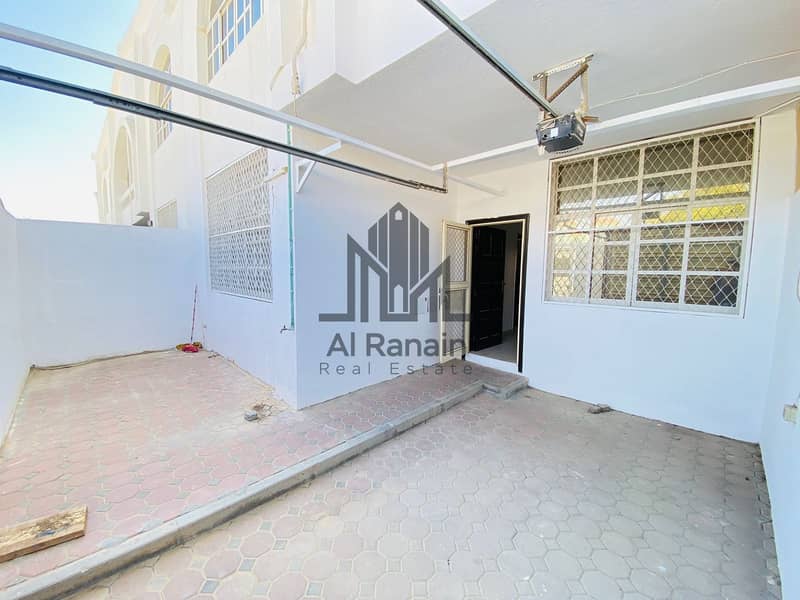 Duplex 3Br | Private Entrance | With Balcony
