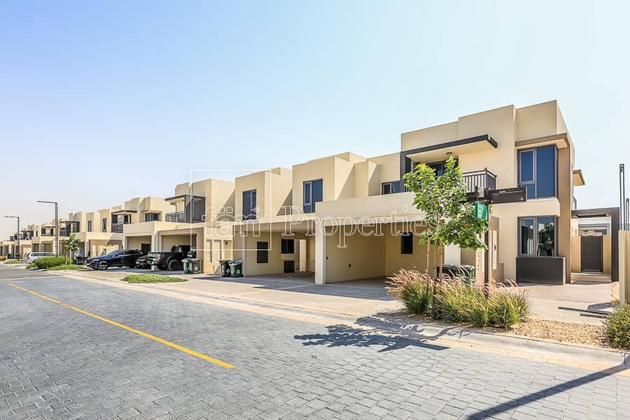 Park Directly Behind | Vacant | Great Location Park Directly Behind | Vacant | Great Location
