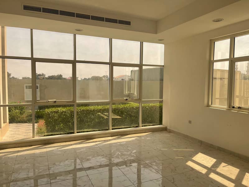 Villa for sale with water and electricity in Al Sharqan, a very special locationفيلا للبيع مع المياه والكهربا في الشرقان موقع مميز جدا