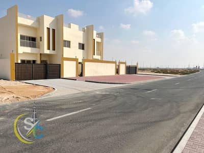 EXCLUSIVE ll 5 BEDROOM ll VILLA AVAILABLE  ll GREAT CONDITION