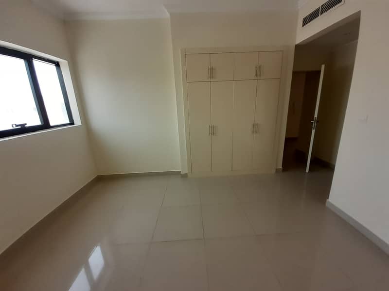 Квартира в Мувайли Коммерческая, 2 cпальни, 40000 AED - 6608331