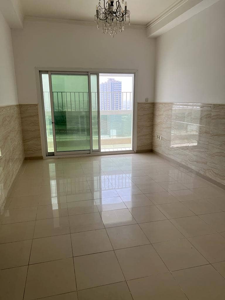 For rent two rooms and a hall, the pearl towers, the area of ​​​​1280 feet