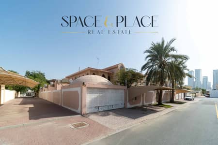 6 Bedroom Villa for Sale in Al Wasl, Dubai - Prime Location | Negotiable | Well-maintained