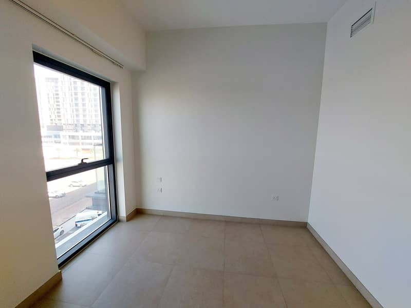 Luxurious 2Bedroom with Open view Near Metro station in Expo Village Luxurious 2Bedroom with Open view Near Metro station in Expo Village