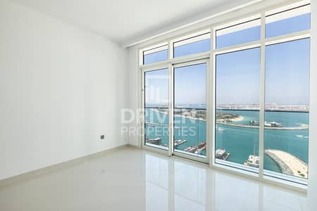 1 Bedroom Apartment for Sale in Dubai Harbour, Dubai - Fully Upgraded Unit with Full  Palm View