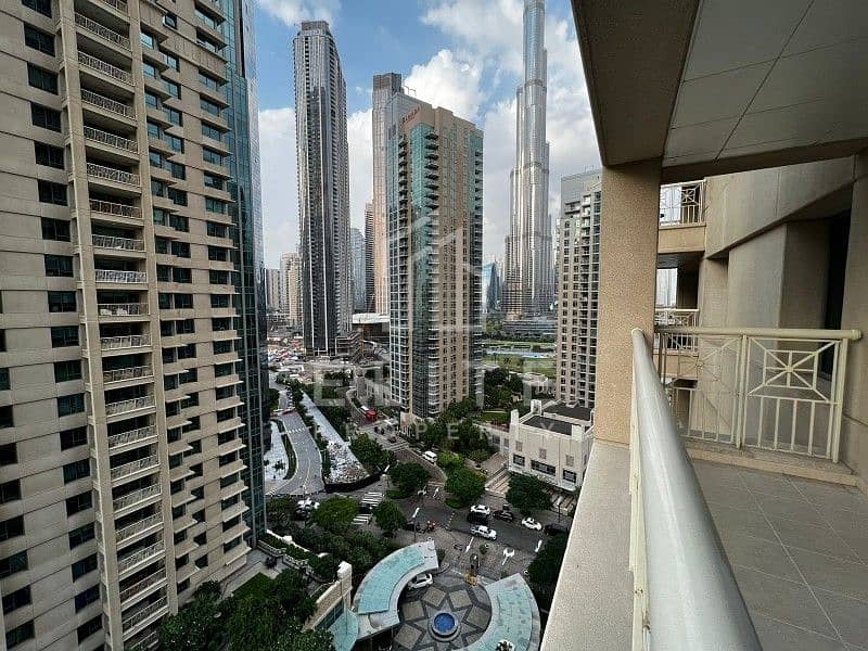 Burj Khalifa View | Mid Floor | Exclusive