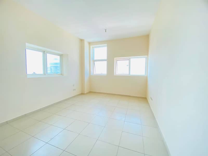 位于拉希迪亚,拉希迪耶3号区 2 卧室的公寓 714000 AED - 6960312 位于拉希迪亚,拉希迪耶3号区 2 卧室的公寓 714000 AED - 6960312