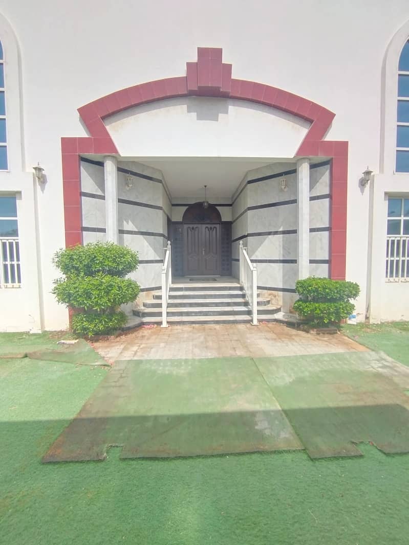 Stand alone 4bedroom villa for rent 100k sharqan Stand alone 4bedroom villa for rent 100k sharqan