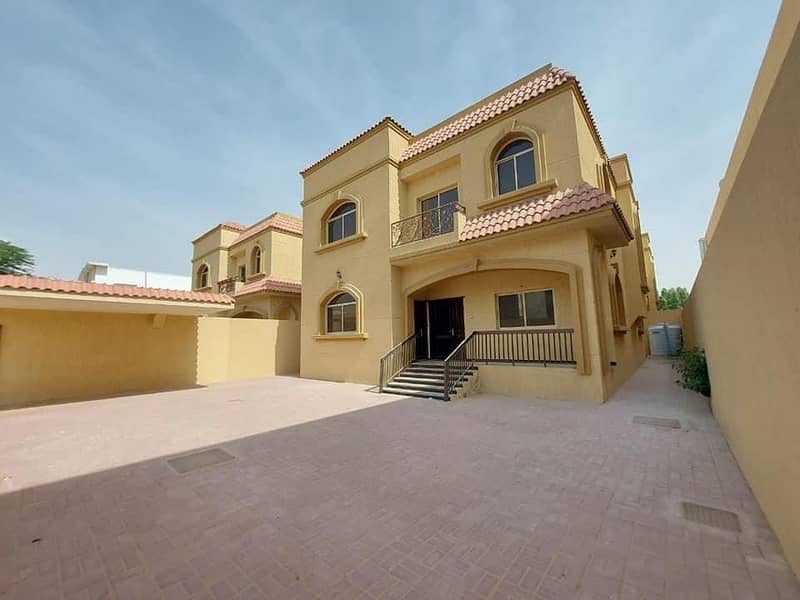 For rent, a 5-room villa, master, on Qar Al-Rawda 2 Street, an area of ​​​​4,500 feet