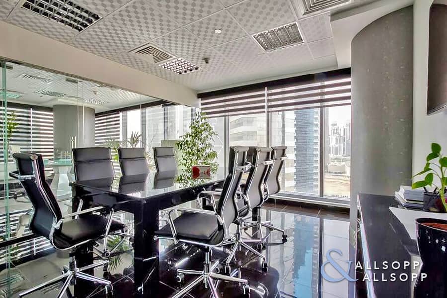 HIGHLY FITTED | PARTITIONED | BURJ VIEW