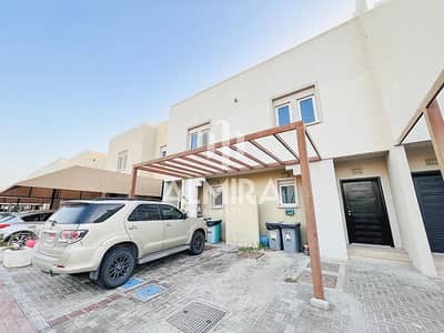 2 Bedroom Villa for Rent in Al Reef, Abu Dhabi - Balcony | Full Amenities | Move in Ready