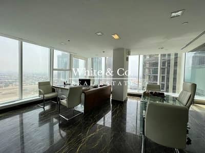 Office for Rent in Business Bay, Dubai - High End Furnishings | Partitions| Canal View