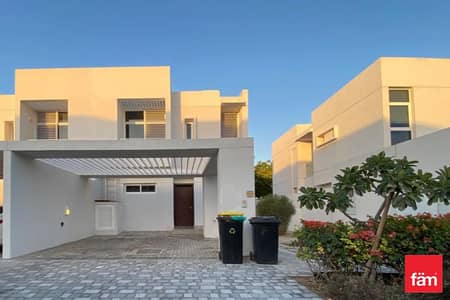 3 Bedroom Villa for Sale in Mudon, Dubai - Immaculate Vacant 3 Bed Semi on Park | Single Row