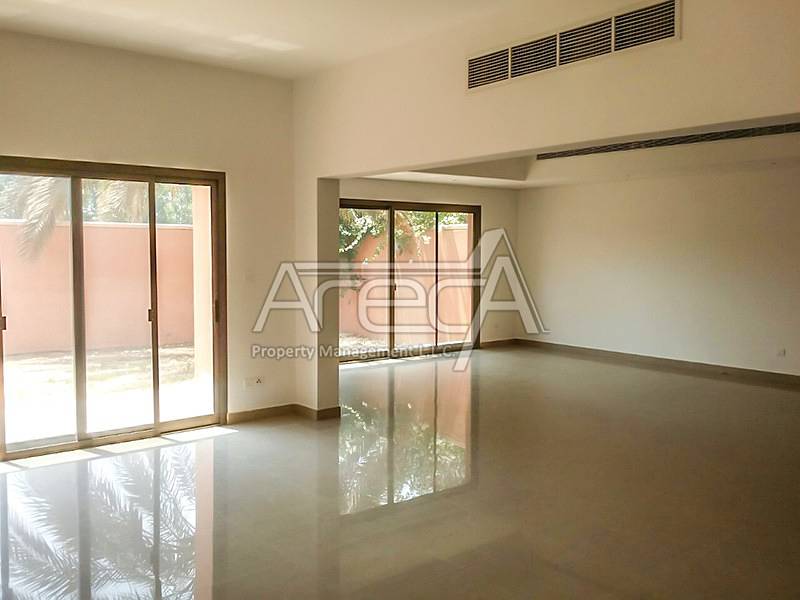 Sublime 4 Bedrooms Villa with Facilities near Binal Jesrain Area