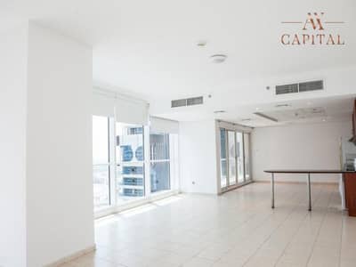 Fully Furnished | High Floor | Vacant On transfer